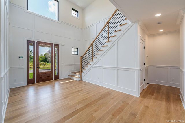 7 Sea Crest Court, Jamesport, NY 11947