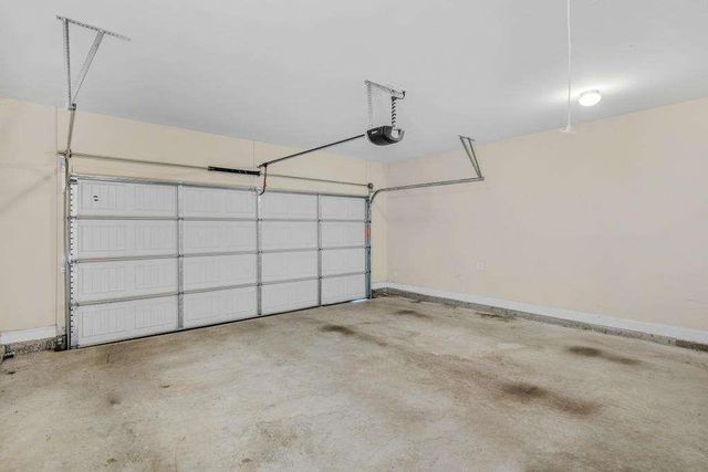 1141 Abundance Drive, Locust Grove, GA 30248
