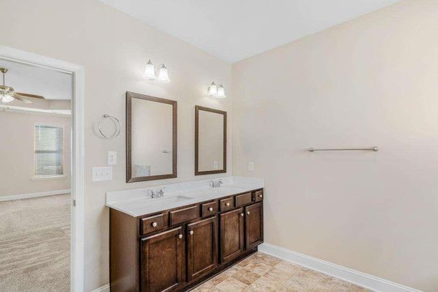 1141 Abundance Drive, Locust Grove, GA 30248
