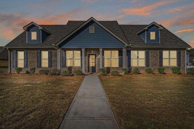 1141 Abundance Drive, Locust Grove, GA 30248