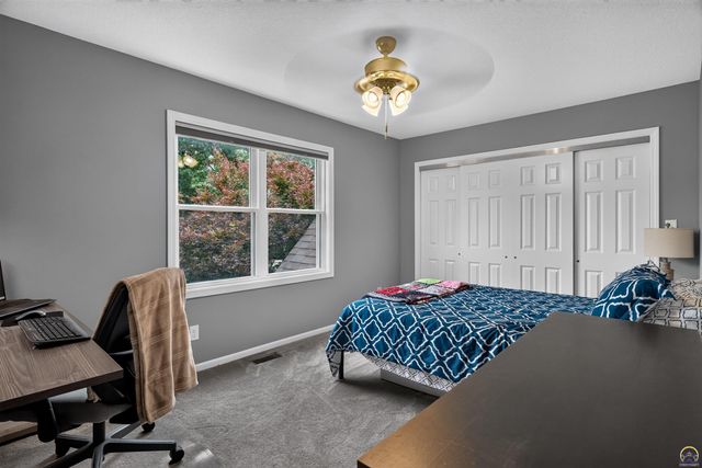 5624 SW Foxcroft North CIR Unit 3, Topeka, KS 66614