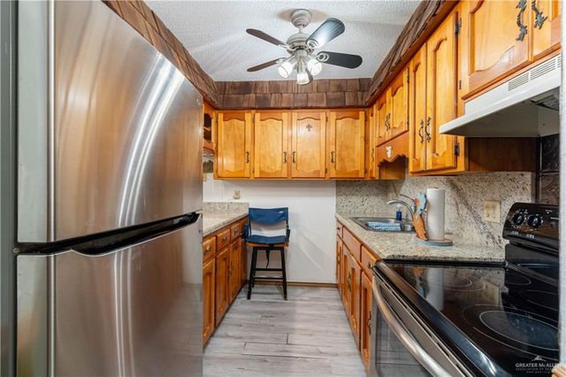 801 Erma Avenue, Mission, TX 78572