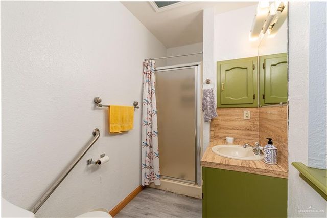 801 Erma Avenue, Mission, TX 78572