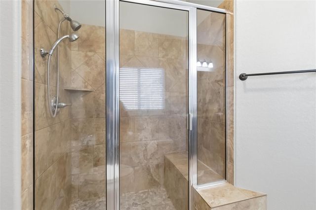 285 Hummingbird WAY, Martindale, TX 78655