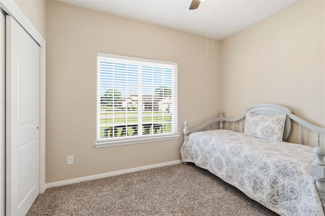 285 Hummingbird WAY, Martindale, TX 78655
