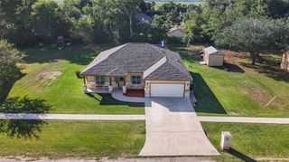 285 Hummingbird WAY, Martindale, TX 78655