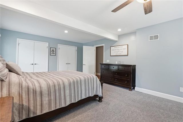 10069 Bluejacket Drive, Overland Park, KS 66214