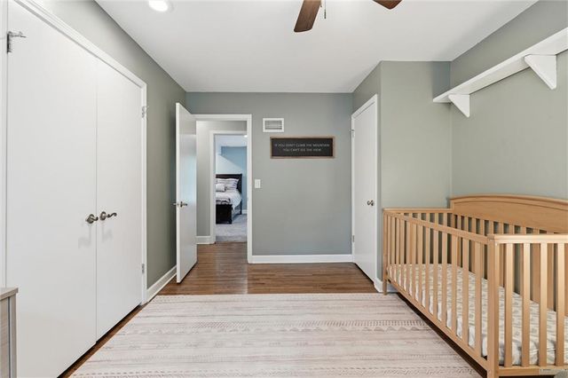 10069 Bluejacket Drive, Overland Park, KS 66214