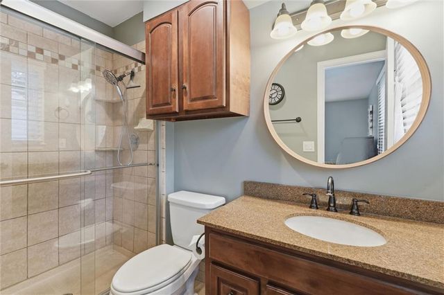 10069 Bluejacket Drive, Overland Park, KS 66214
