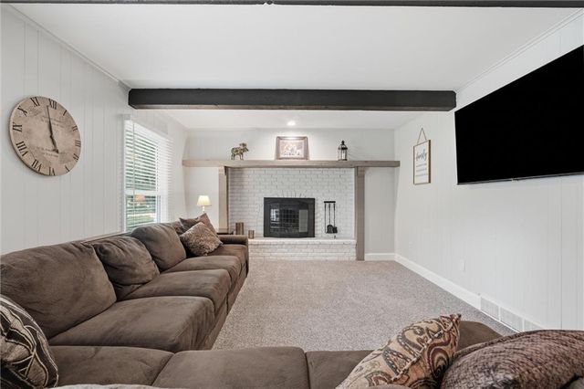 10069 Bluejacket Drive, Overland Park, KS 66214