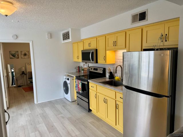 12900 Walden Road 820, Montgomery, TX 77356