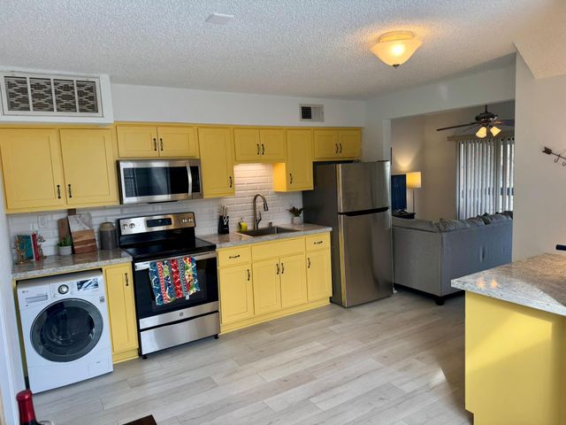 12900 Walden Road 820, Montgomery, TX 77356