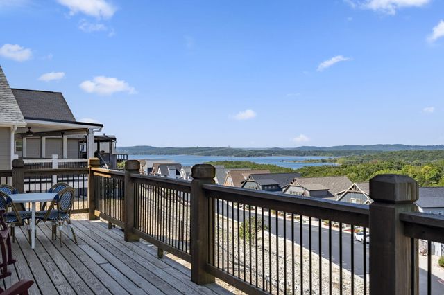 155 Lakefront Drive, Branson, MO 65616