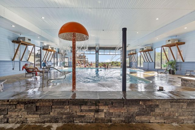 155 Lakefront Drive, Branson, MO 65616