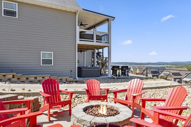 155 Lakefront Drive, Branson, MO 65616