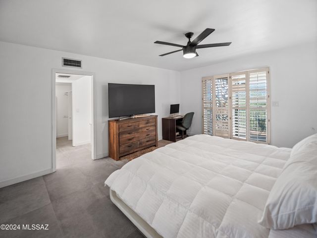 5798 E Paseo Cimarron, Tucson, AZ 85750