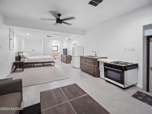 5798 E Paseo Cimarron, Tucson, AZ 85750