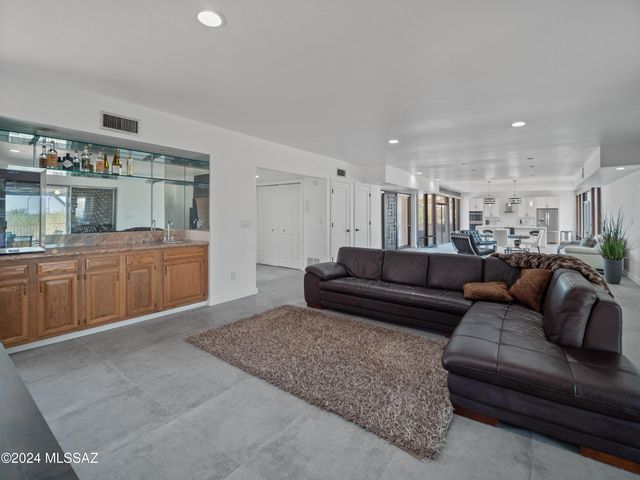 5798 E Paseo Cimarron, Tucson, AZ 85750