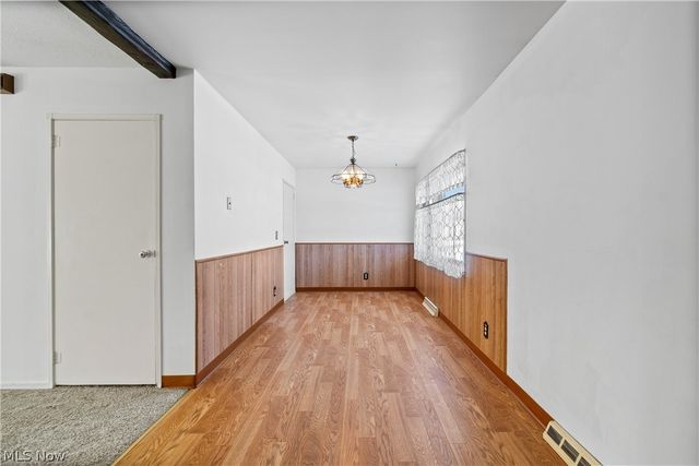 255 Taylor Road, Barberton, OH 44203