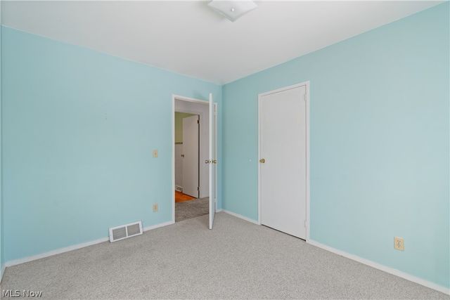 255 Taylor Road, Barberton, OH 44203