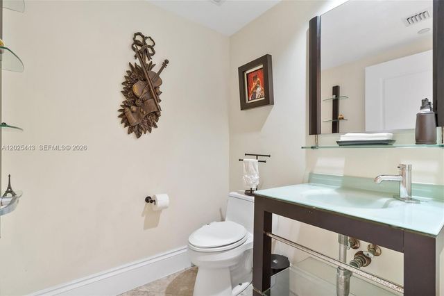 3101 S Ocean Dr 2707, Hollywood, FL 33019