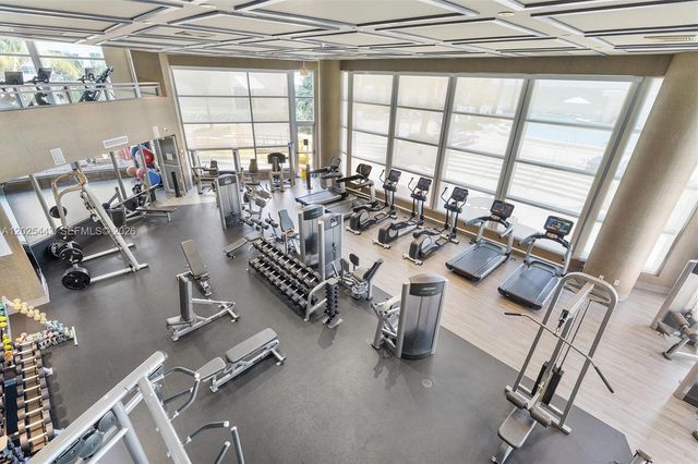 3101 S Ocean Dr 2707, Hollywood, FL 33019