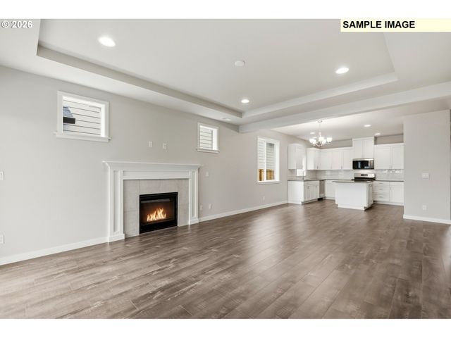 589 E Cleveland St, Carlton, OR 97111