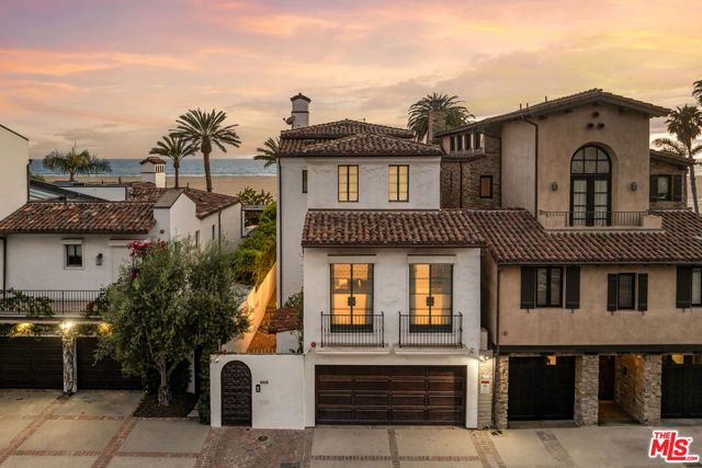966 Palisades Beach Road, Santa Monica, CA 90403