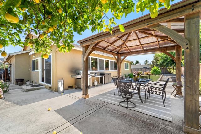 6055 Emlyn Court, San Jose, CA 95123