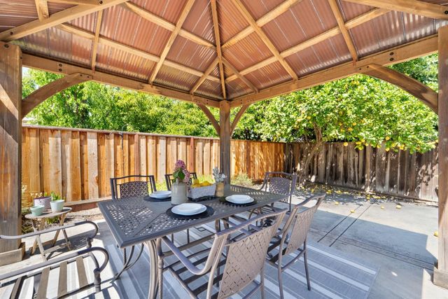 6055 Emlyn Court, San Jose, CA 95123
