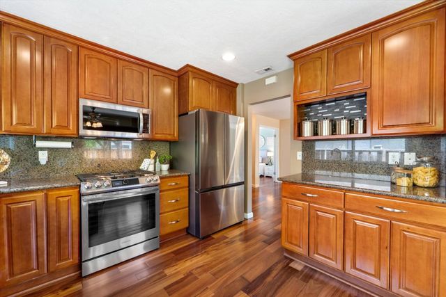 6055 Emlyn Court, San Jose, CA 95123