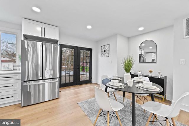 708 W JASPER CT, Sterling, VA 20164