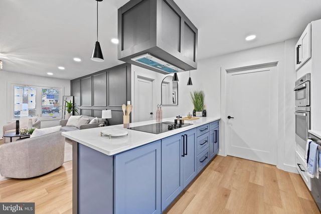 708 W JASPER CT, Sterling, VA 20164