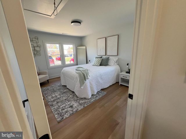 708 W JASPER CT, Sterling, VA 20164