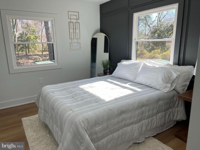 708 W JASPER CT, Sterling, VA 20164