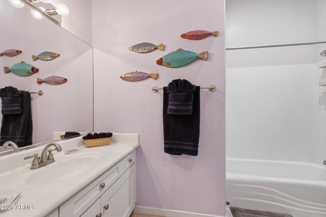16540 E EL LAGO Boulevard 11, Fountain Hills, AZ 85268