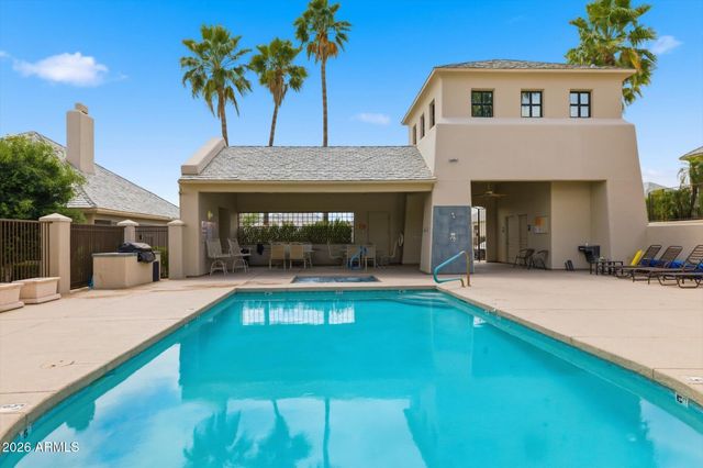 16540 E EL LAGO Boulevard 11, Fountain Hills, AZ 85268