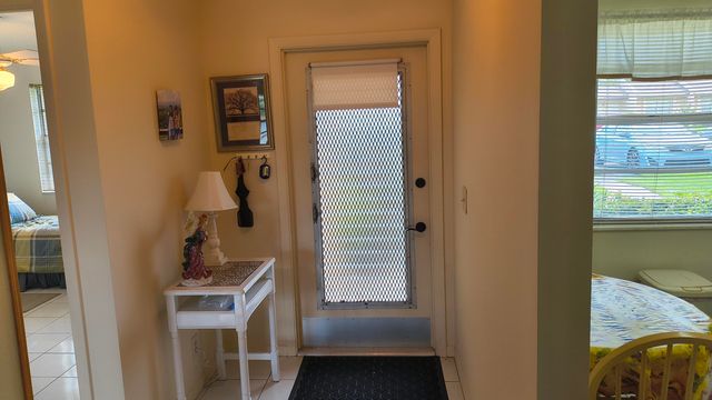 173 Lake Meryl Drive, West Palm Beach, FL 33411