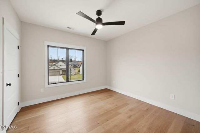 287 Winston Place, Johnson City, TN 37615