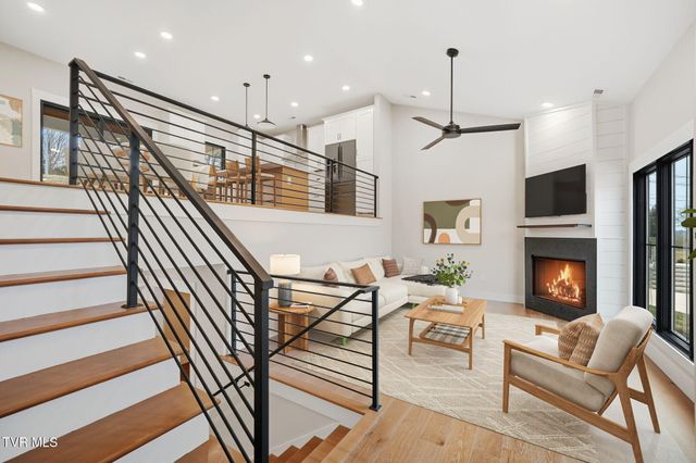 287 Winston Place, Johnson City, TN 37615