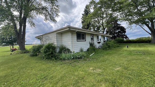 20525 93rd STREET, Bristol, WI 53104
