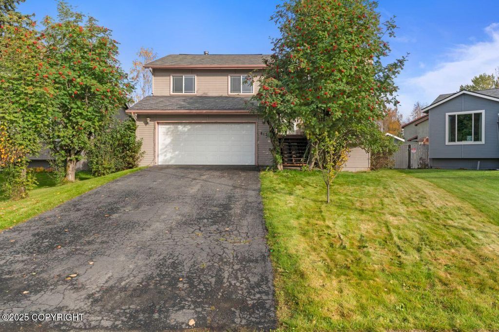 8121 Country Meadows Circle, Anchorage, AK 99502