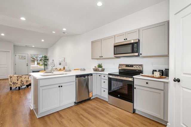 11324 W 35th Cir, Wichita, KS 67215