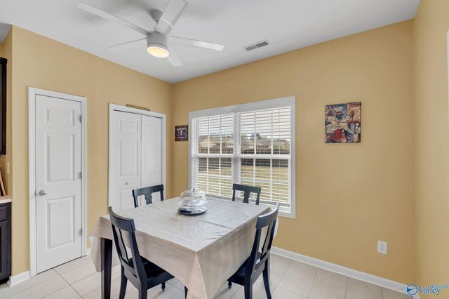 15651 Coach House Court NW, Harvest, AL 35749