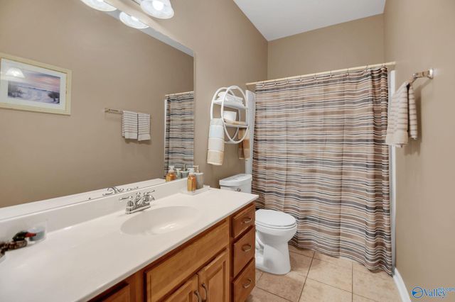 15651 Coach House Court NW, Harvest, AL 35749