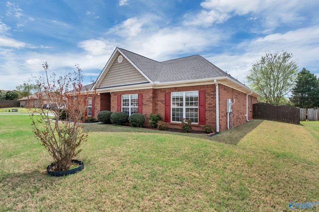 15651 Coach House Court NW, Harvest, AL 35749