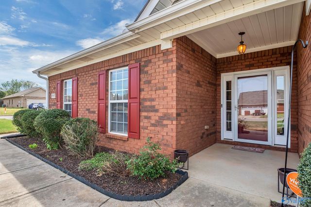 15651 Coach House Court NW, Harvest, AL 35749