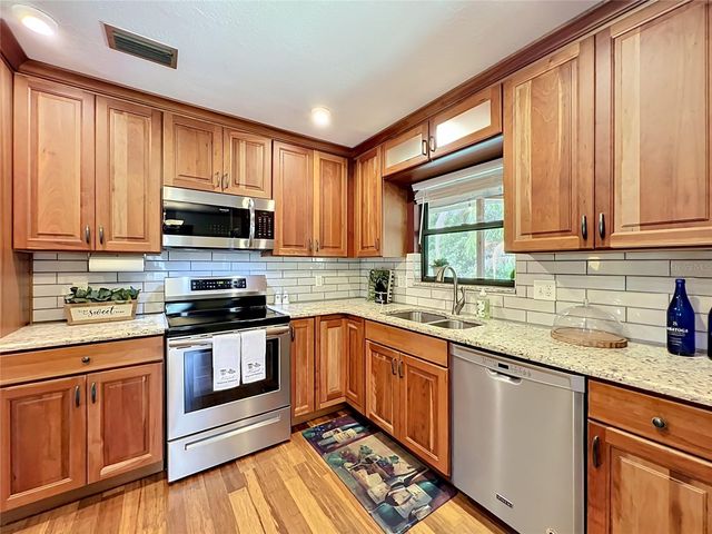 1511 GLASTONBERRY ROAD, Maitland, FL 32751