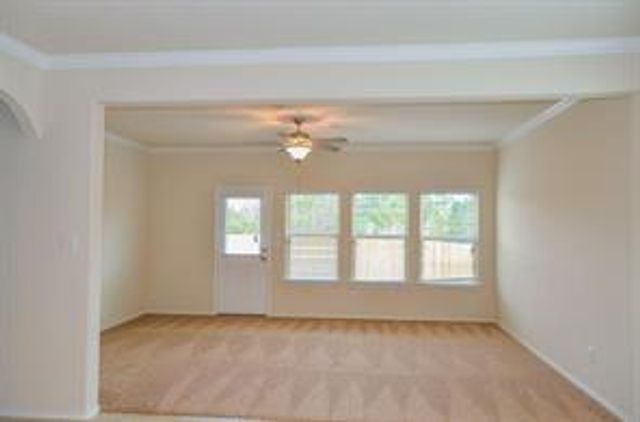 304 Chickadee LN, Leander, TX 78641