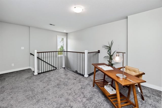 5430 154th Court, Urbandale, IA 50323